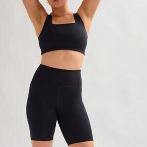 NEW Girlfriend Collective Black High Waisted Compression Women's Bike Shorts